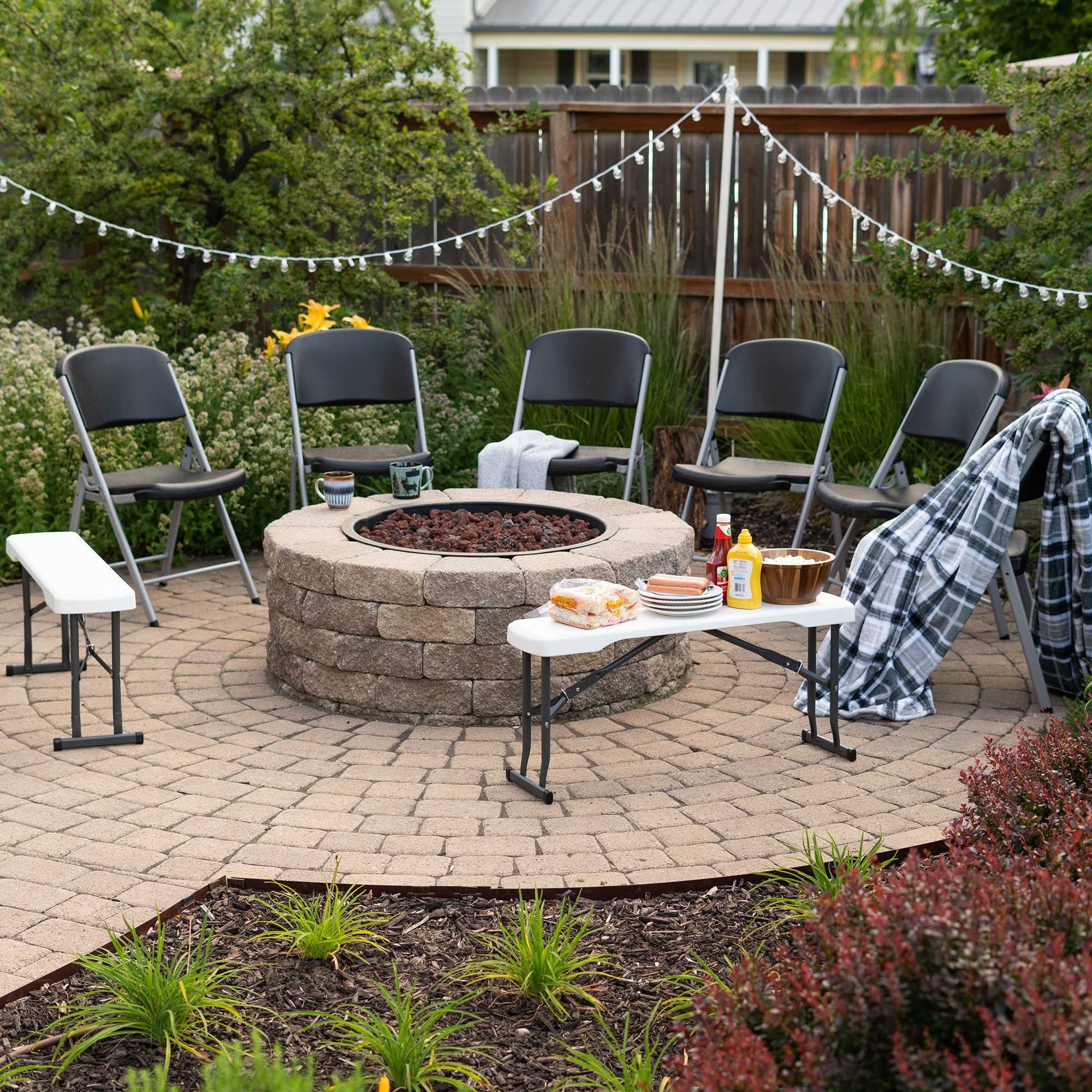 0503C33C-D3C5-C3AB-0285-0E8659338828