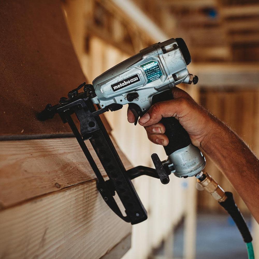 09959125-2473-7CEB-F400-923DCB8AC334