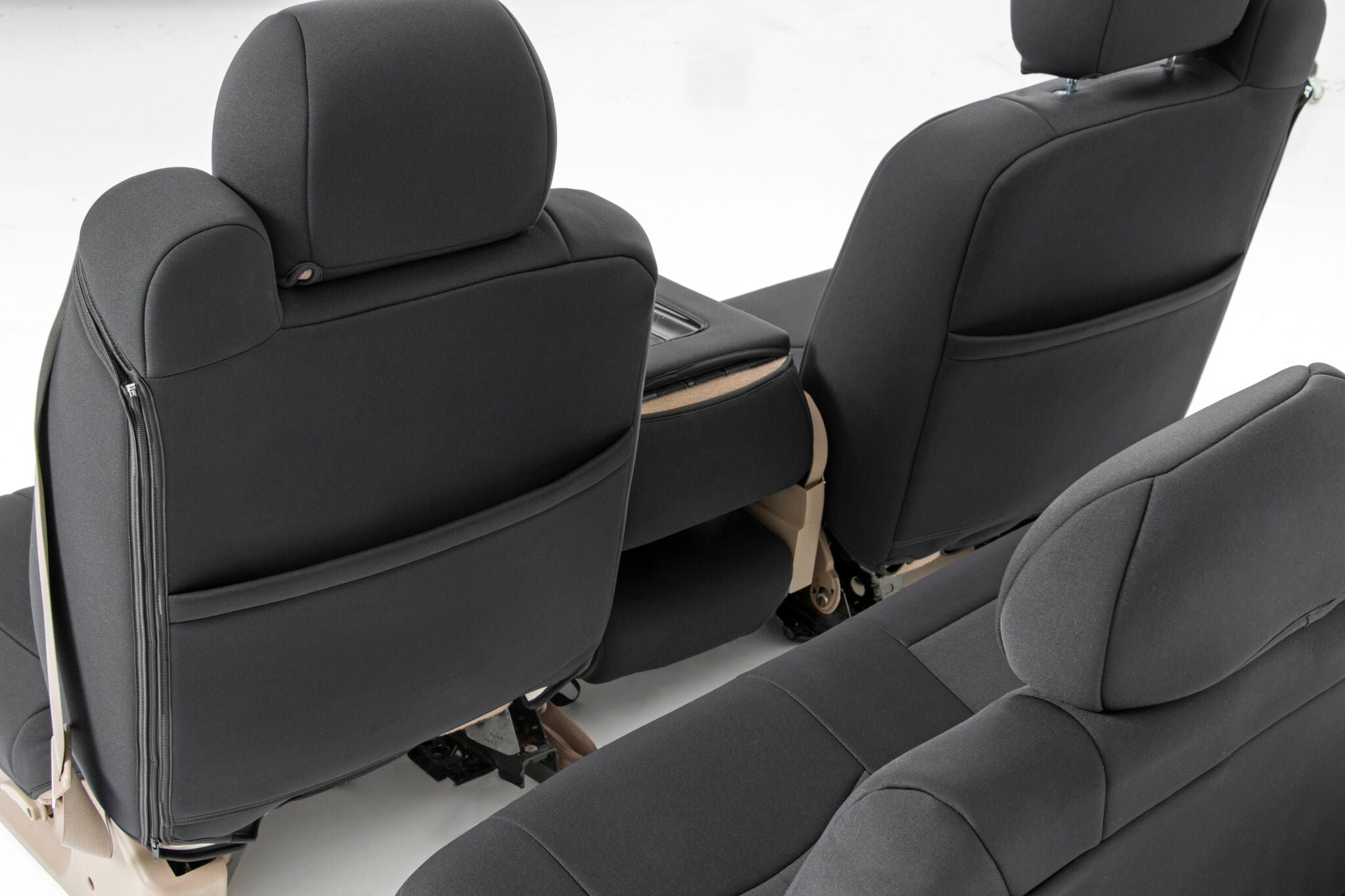 23FD6DB8-91DB-4B2E-C315-EBA0159C6AD8