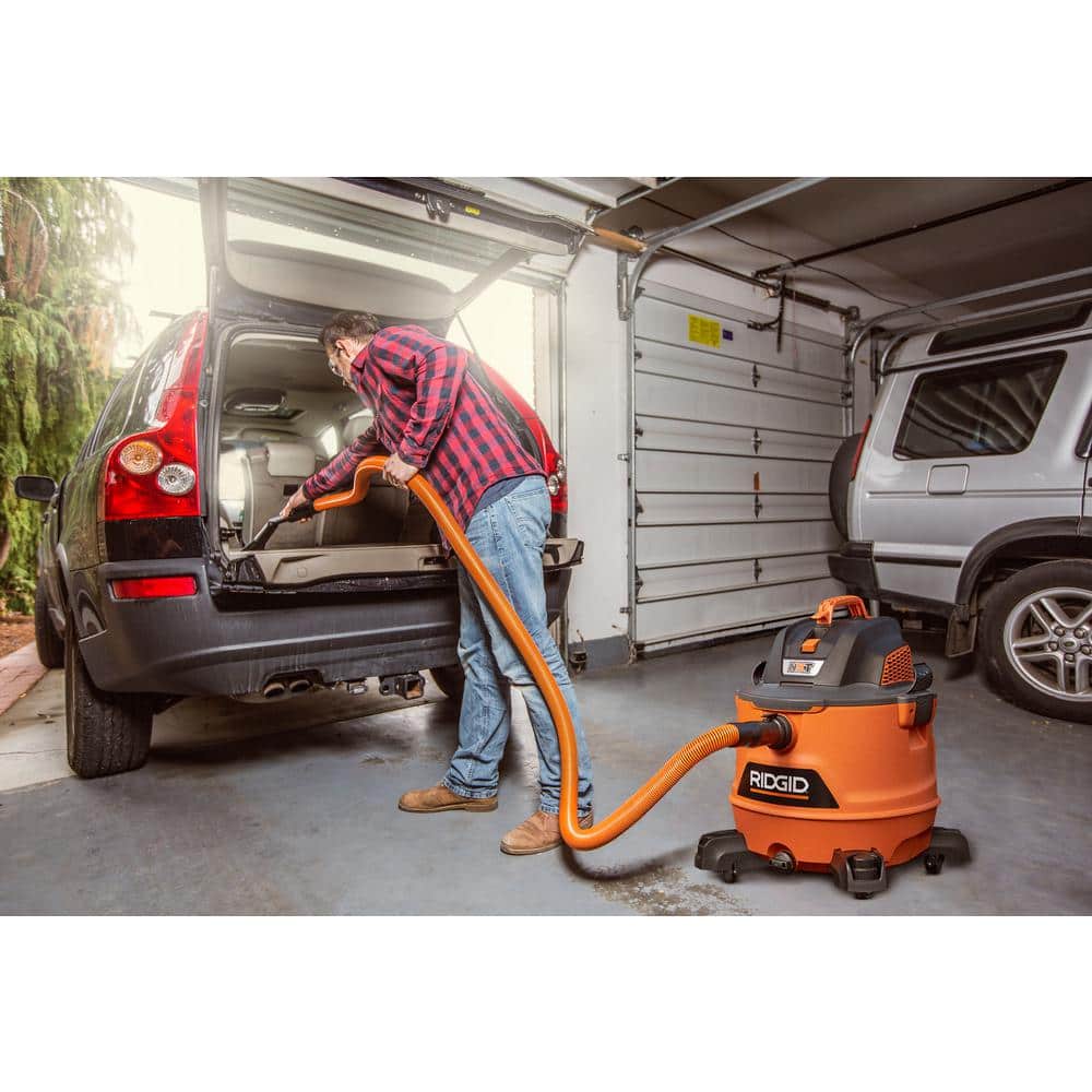 2F78C17C-2825-6E86-A8CC-9BA8835CAC8B