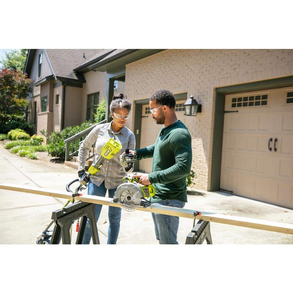 3B3907EB-D7AB-5B5A-B0D5-449E69E0A483