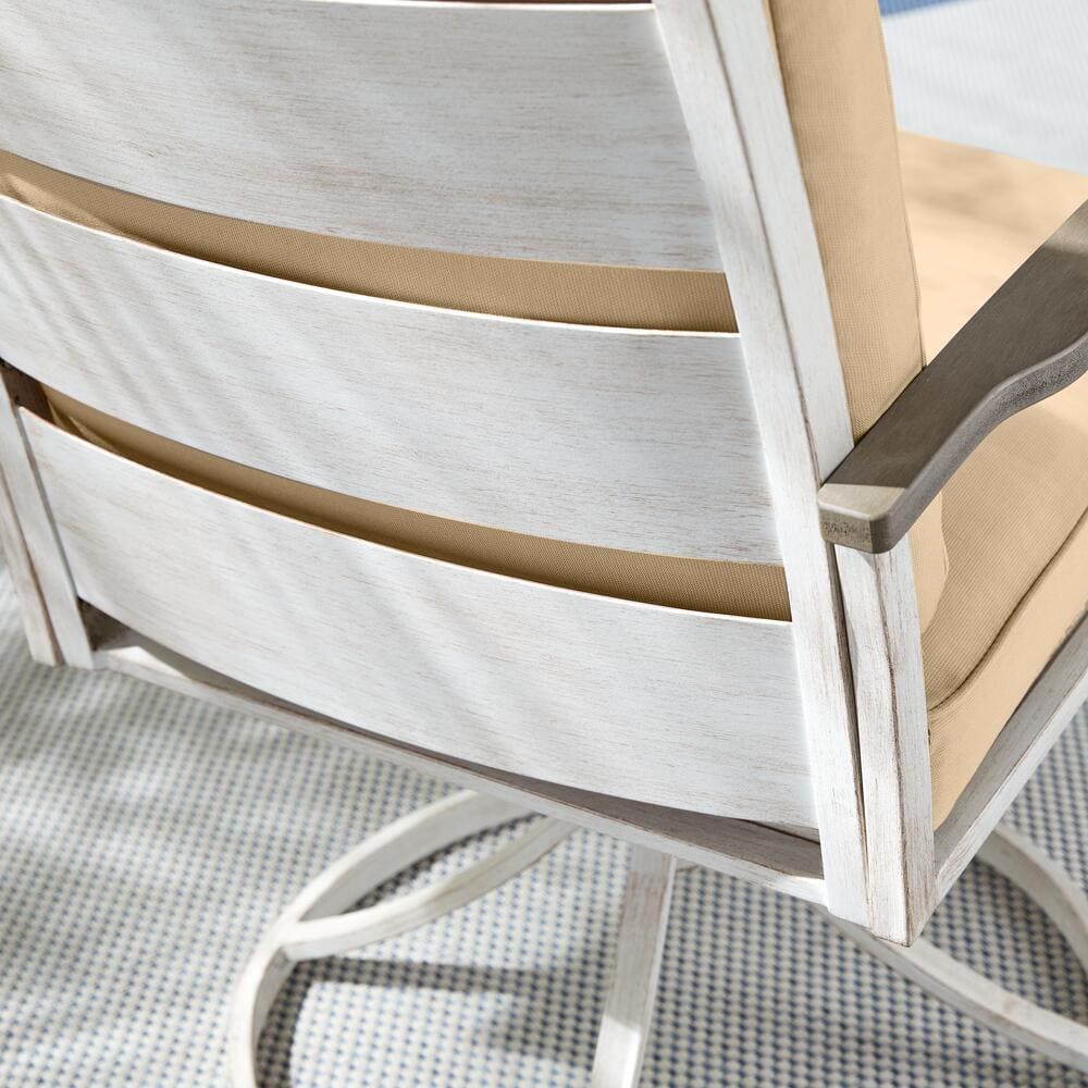 42F164B8-C392-A195-19BB-3EC0174CE2FF