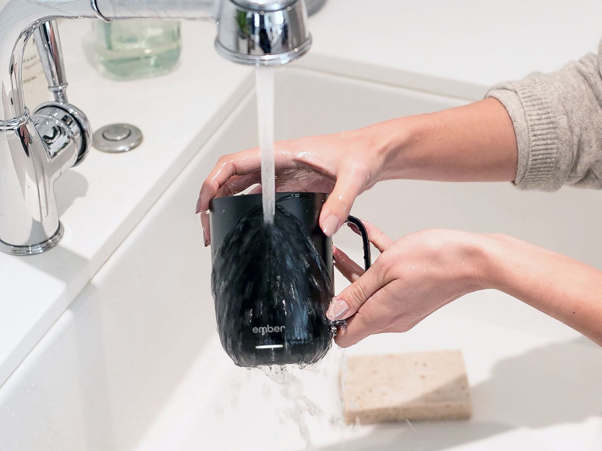 5102CC46-6955-5A14-BA08-1D6FAE6B49ED