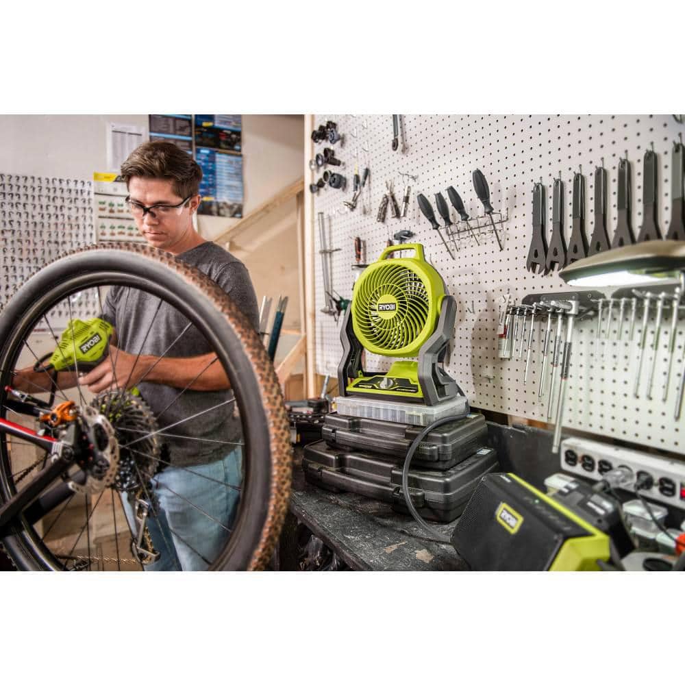 5202E4AB-1035-D999-A56E-D7BC547003AD