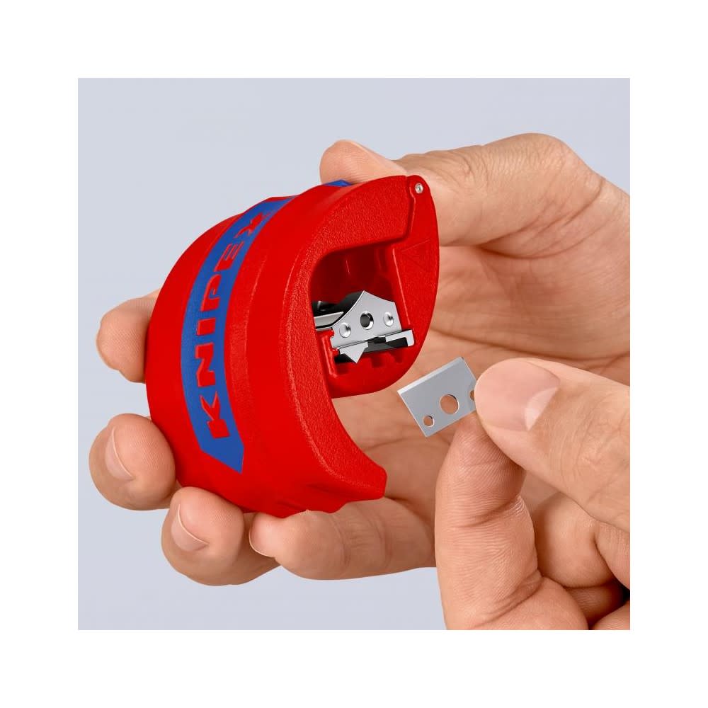 54DA4490-BA18-AEEB-60D3-66A79388D7A7