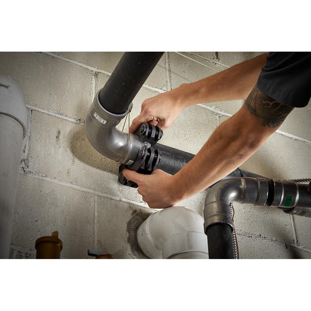 5C52C275-33E9-46BB-959F-8C754FD49DF7