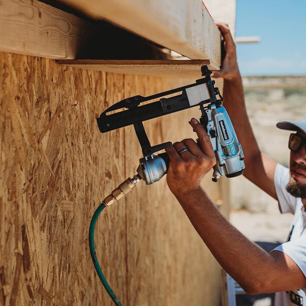 6D53AC9C-06EB-D383-C22F-4AEDEEB82AD5