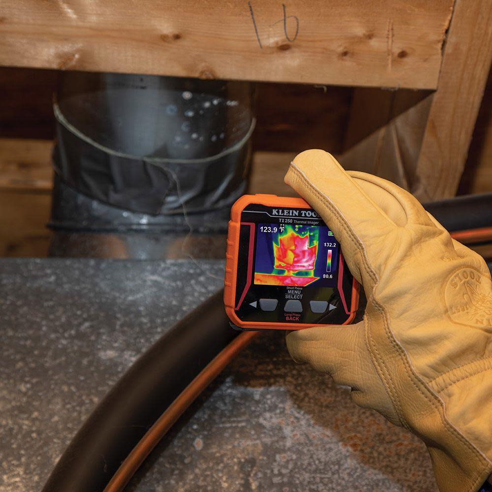 70E5594C-47DC-9706-2288-335A171639B5