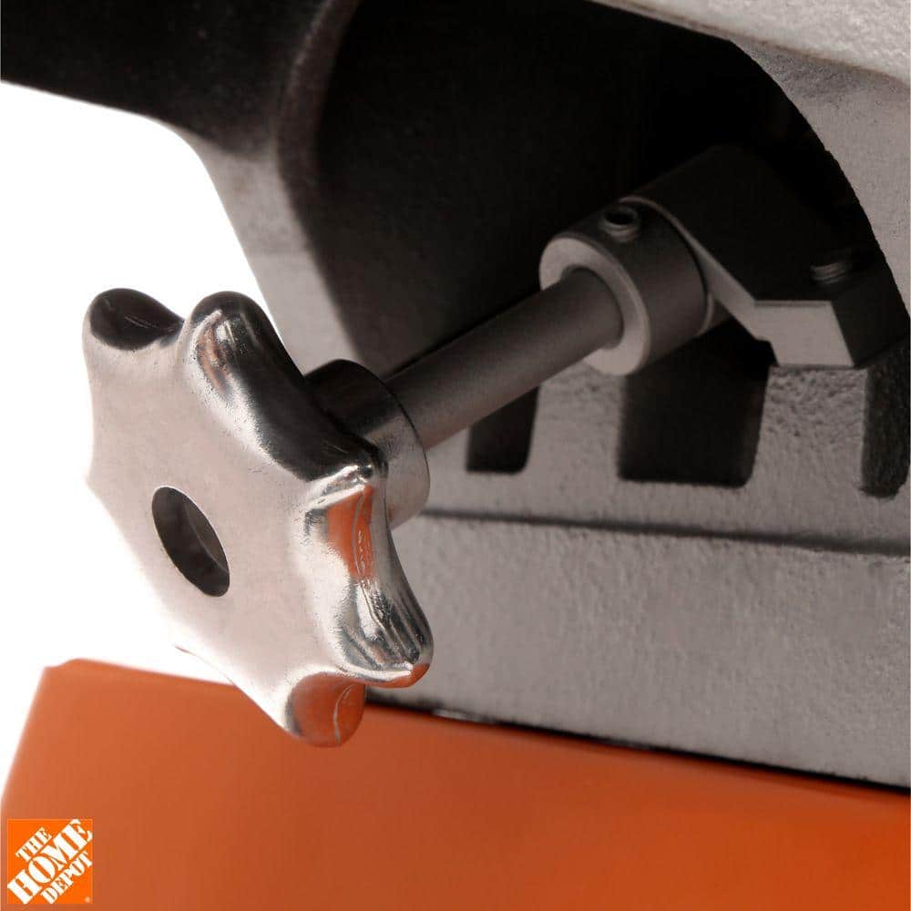 7CB44C19-8884-7BCE-F8B8-9B7A44FCA79F