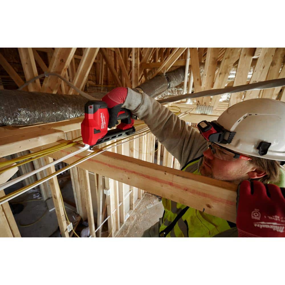 7FB024E9-FA8D-83A8-CBED-D06EF2026DB9