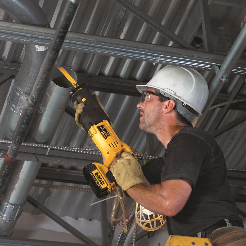 9CFEB061-411E-92D9-C6F0-6E7BFF14BF63