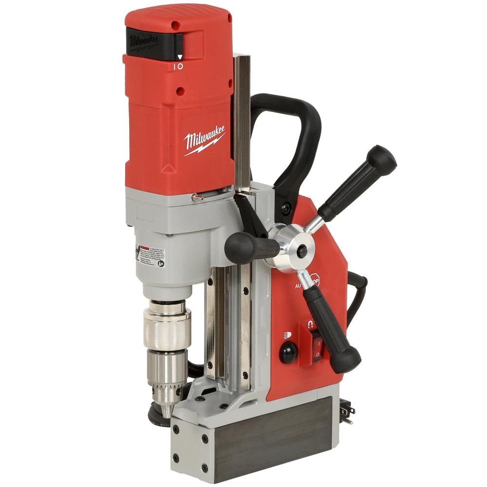 A87B77CE-DA5D-260D-A149-EBA798EDBFCF