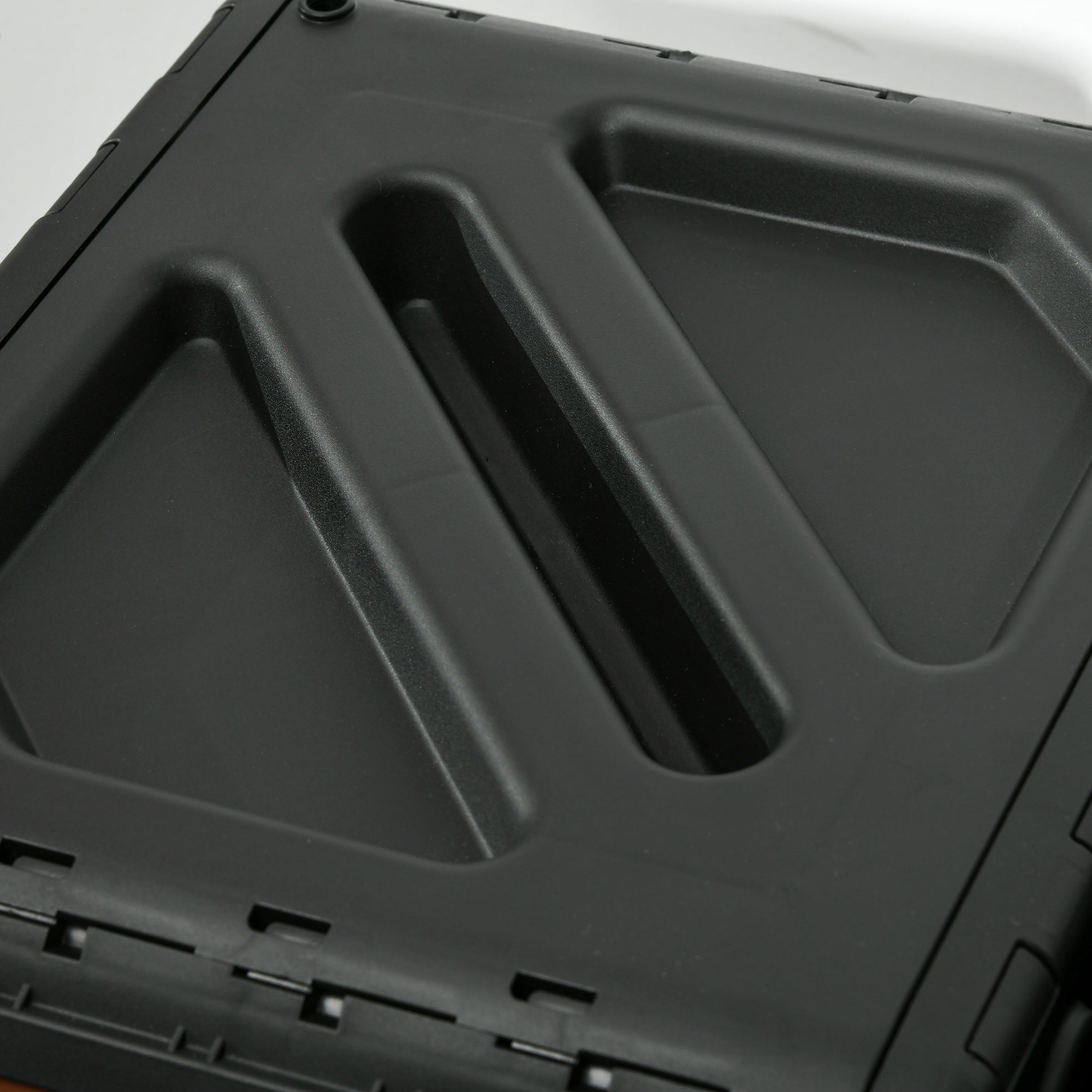 B7D8C126-BE42-15F0-C205-957DFFEAF2C3