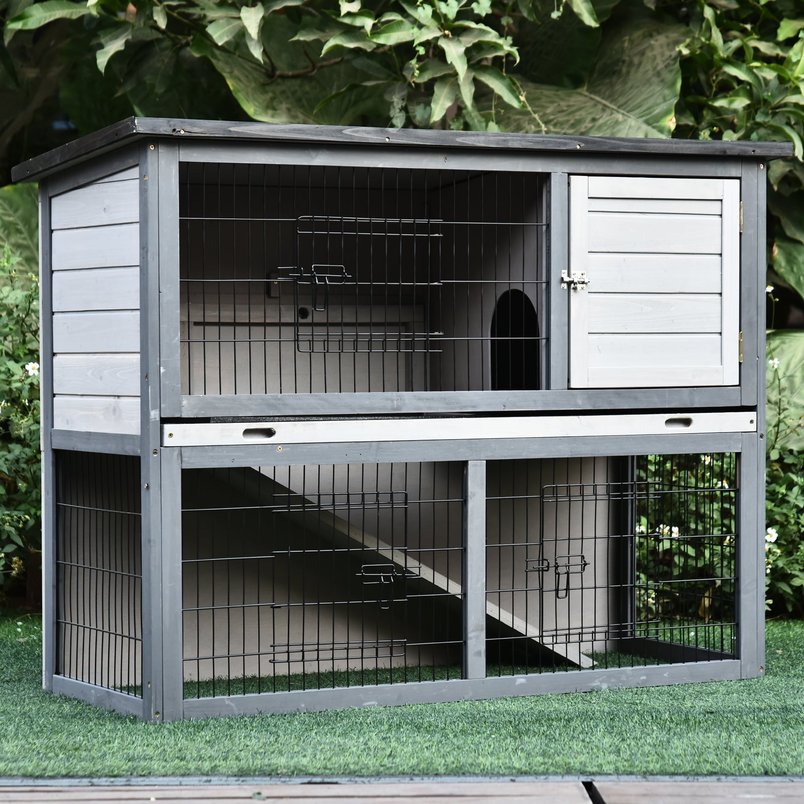 DBCB2E5B-C054-55DB-3D6B-00FC360EE8E8