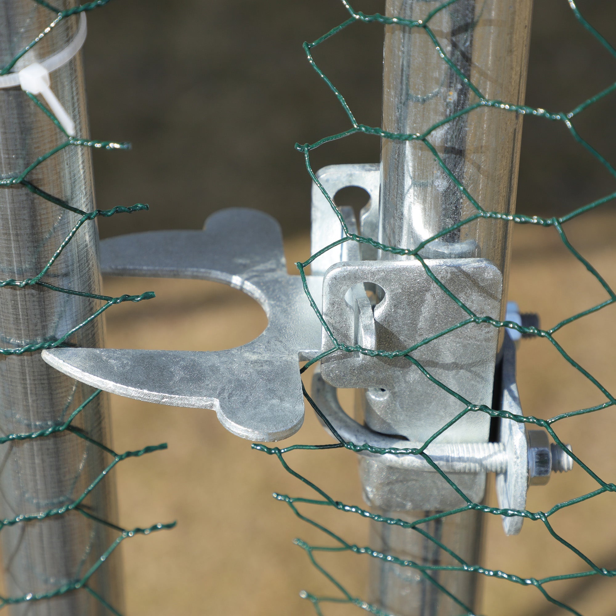 E669ADD1-B748-064B-6F35-3DC274E59203