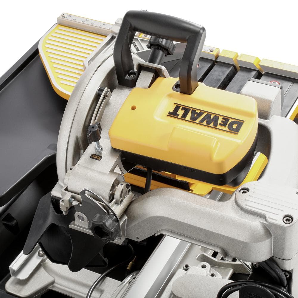 EE933B27-F1A2-A4FC-3956-8CEC54F74BDB