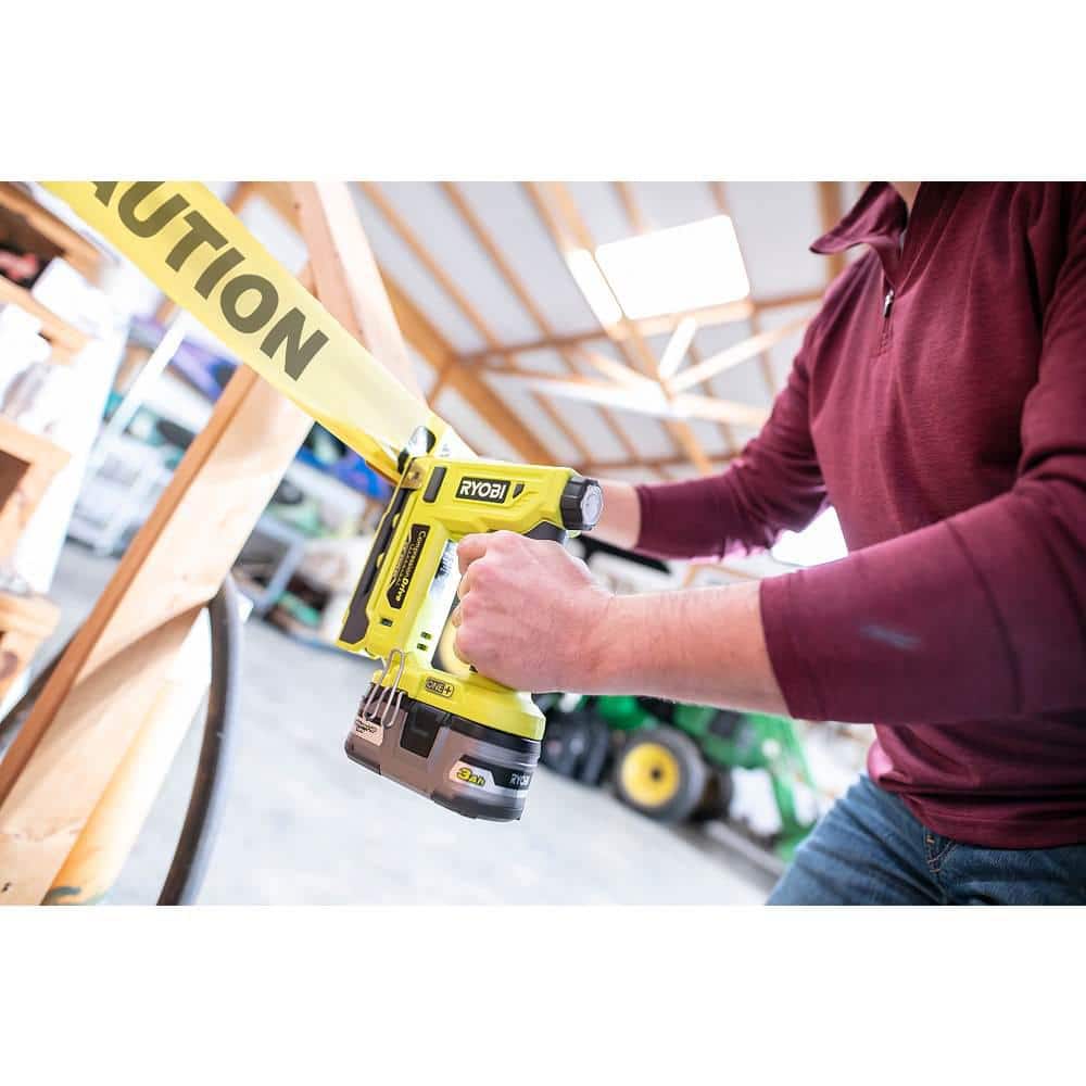 F087ED50-1097-1C71-F229-12BC3C02E8AC