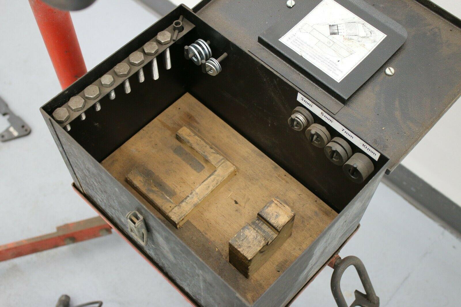 9c030b43fe60d67dad13c6f7c9c1b768abb8db10_108-1