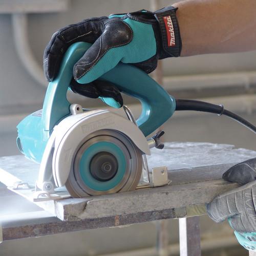 b2153940ccb394259aee8d3c2ad10cc4d3309107_2-1